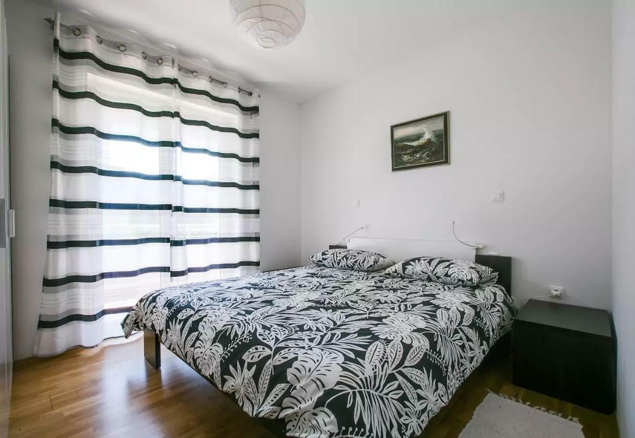 Apartment Vitalia 2+2 Poreč Dış mekan fotoğraf