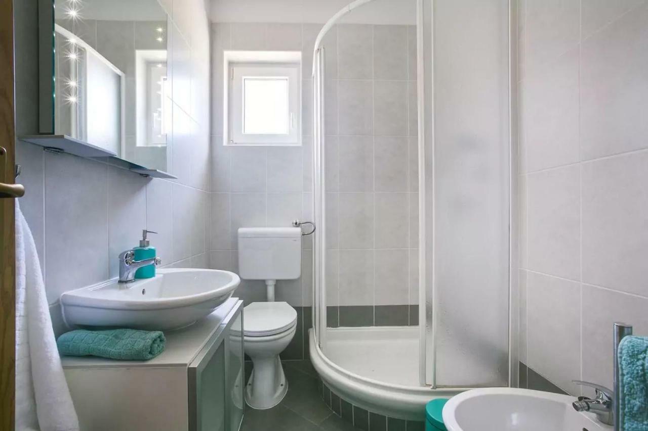 Apartment Vitalia 2+2 Poreč Dış mekan fotoğraf