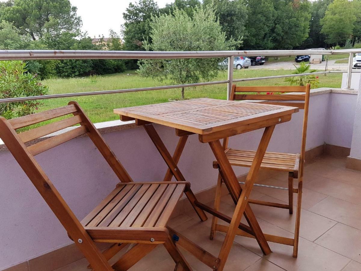 Apartment Vitalia 2+2 Poreč Dış mekan fotoğraf