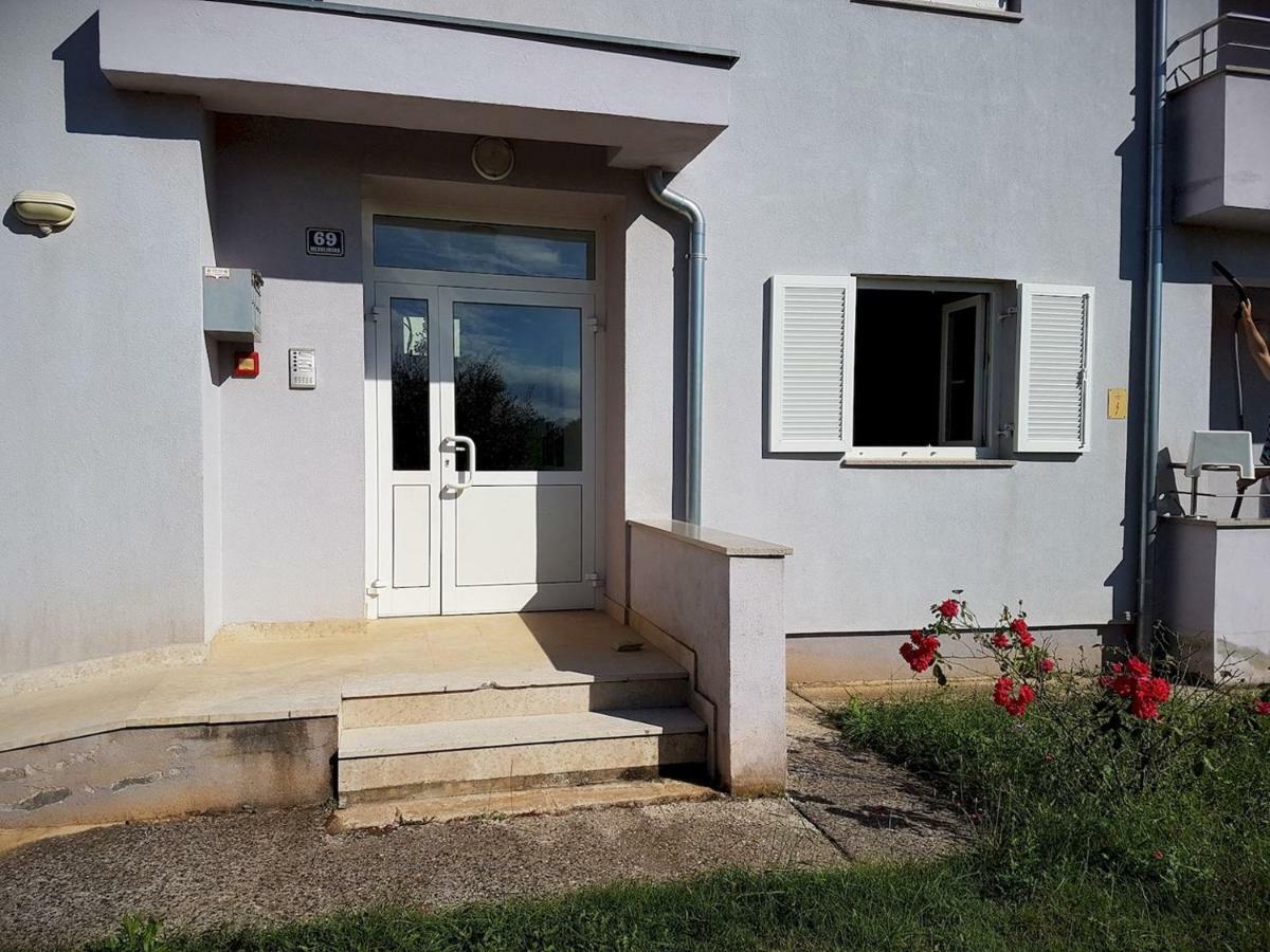 Apartment Vitalia 2+2 Poreč Dış mekan fotoğraf