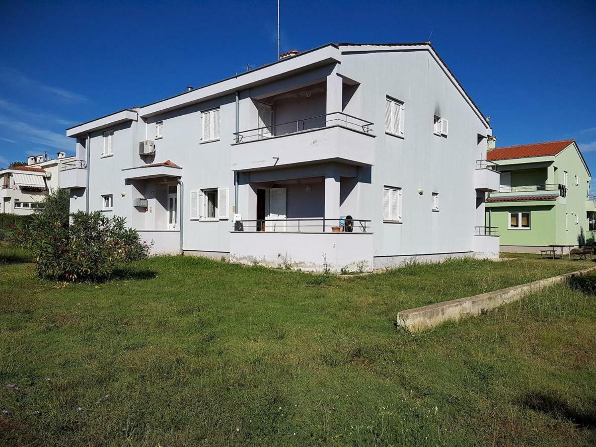 Apartment Vitalia 2+2 Poreč Dış mekan fotoğraf